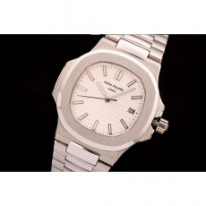 파텍필립 노틸러스-6 5711